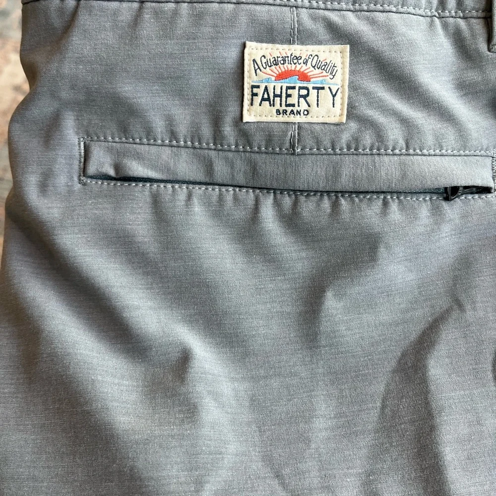 Faherty Belt Loop All Day Shorts Sz 38 Ice Ice Gray